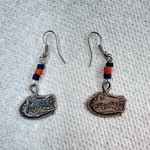 University of Florida Gators Dangling Earrings With Beads And Logo